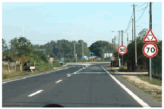 Imagem da pergunta: Qual o significado do sinal de cedência de passagem?